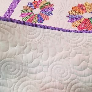 Multi-Color Traditional Dresden Plate Baby or Crib FINISHED QUILT-Fine Quilting