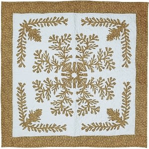 Tan & White Hawaiian design finished wall quilt – Hand applique w/ rod pocket