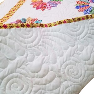 Multi-Color Traditional Dresden Plate Baby or Crib FINISHED QUILT-Fine Quilting