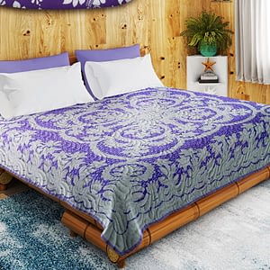 Traditional Hawaiian styled FINISHED QUILT – Lavender & White – Queen size