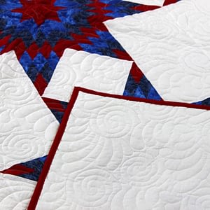 Star Patchwork Patriotic Colors FINISHED QUILT – Queen size – Feather quilting